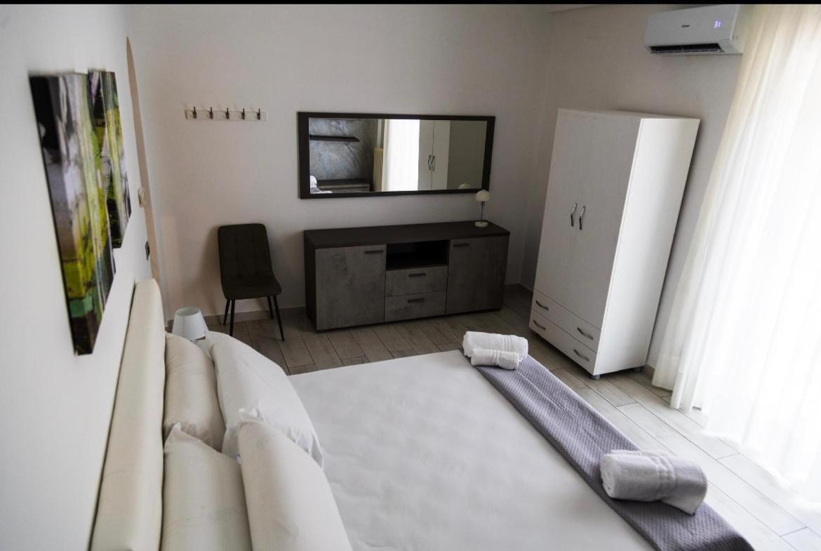 ホテル Legami House ナポリ エクステリア 写真